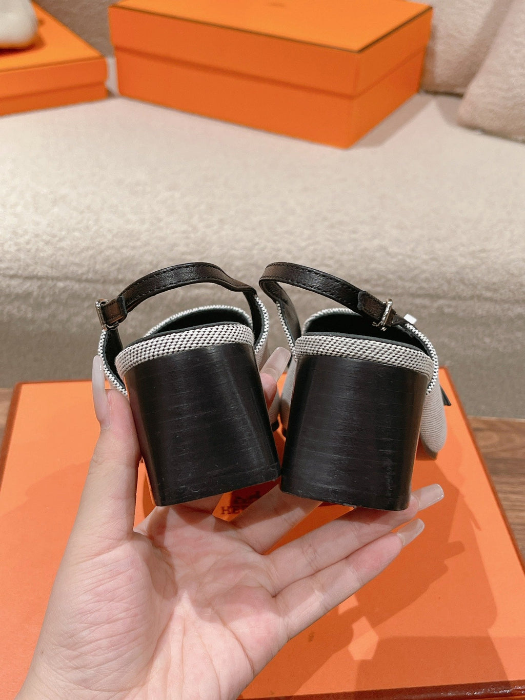 HERMES INFINIE 50 PUMP BLACK AND WHITE LAMBSKIN