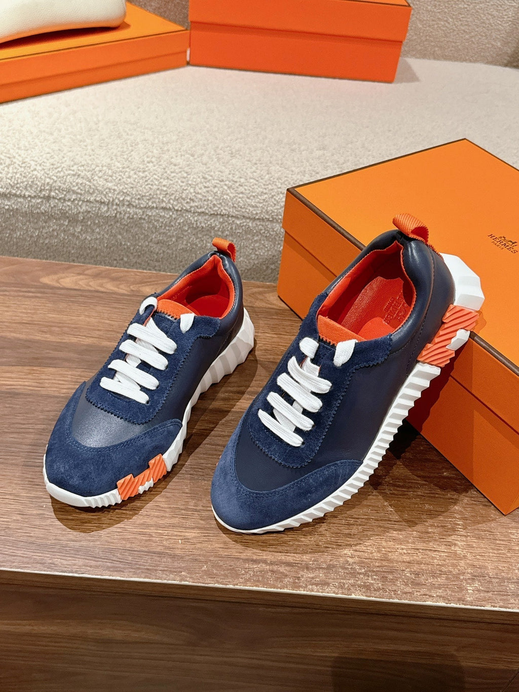 HERMES MAINLAND SNEAKER IN NAVY BLUE SUEDE AND CALFSKIN 959294