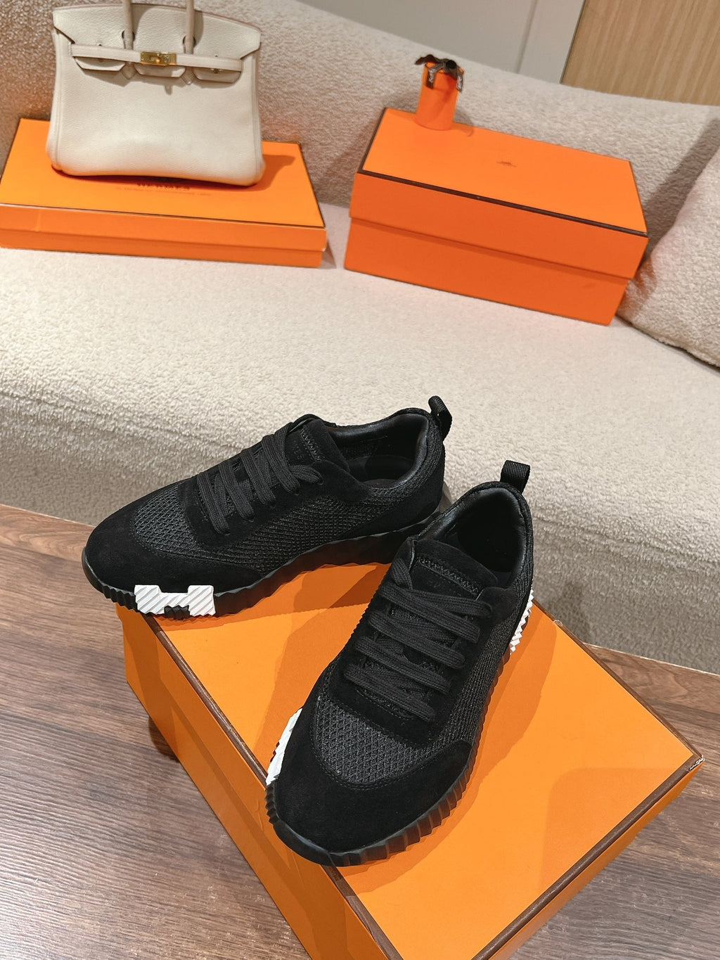 HERMES MAINLAND SNEAKER IN BLACK SUEDE AND BREATHABLE MESH FABRIC