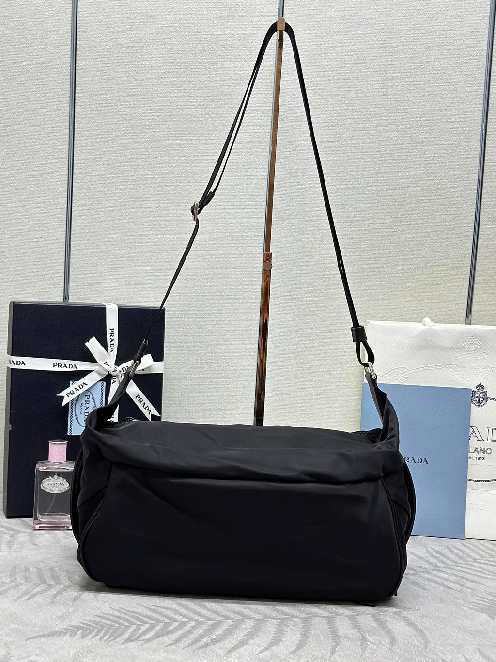 PRADA SHOULDER BAG 32 IN BLACK RE-NYLON TRIANGLE LOGO