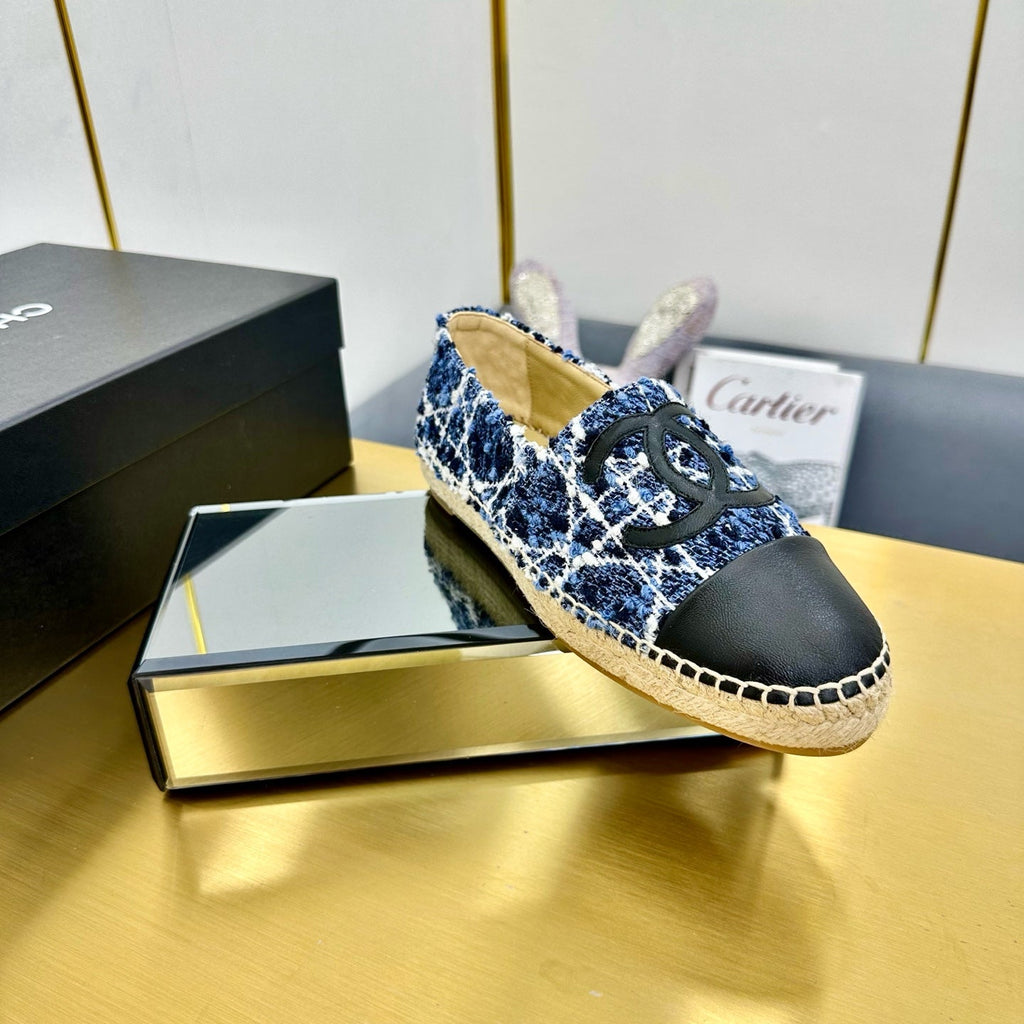 CHANEL ESPADRILLES PLATFORM 25S IN BLUE TWEED MIX BLACK CALFSKIN
