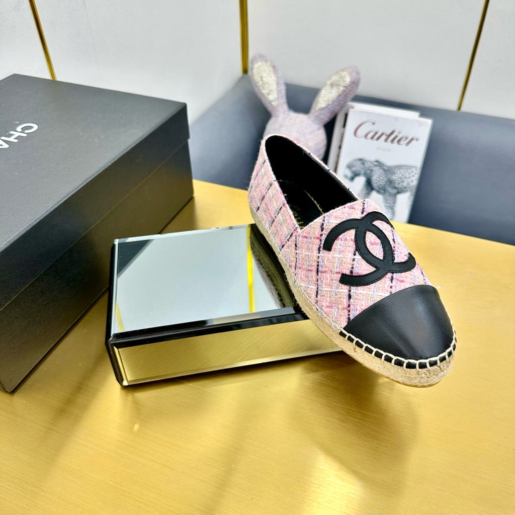 CHANEL ESPADRILLES PLATFORM 25S IN PINK TWEED MIX BLACK CALFSKIN WITH LINED PATTERN