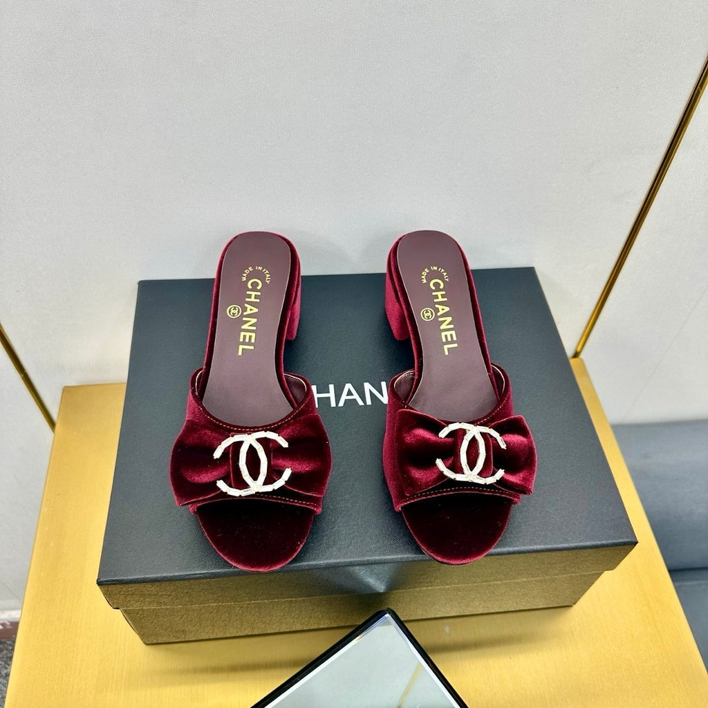 CHANEL BOWKNOT RHINESTONES MID HEEL MULE IN GARNET RED VELVET