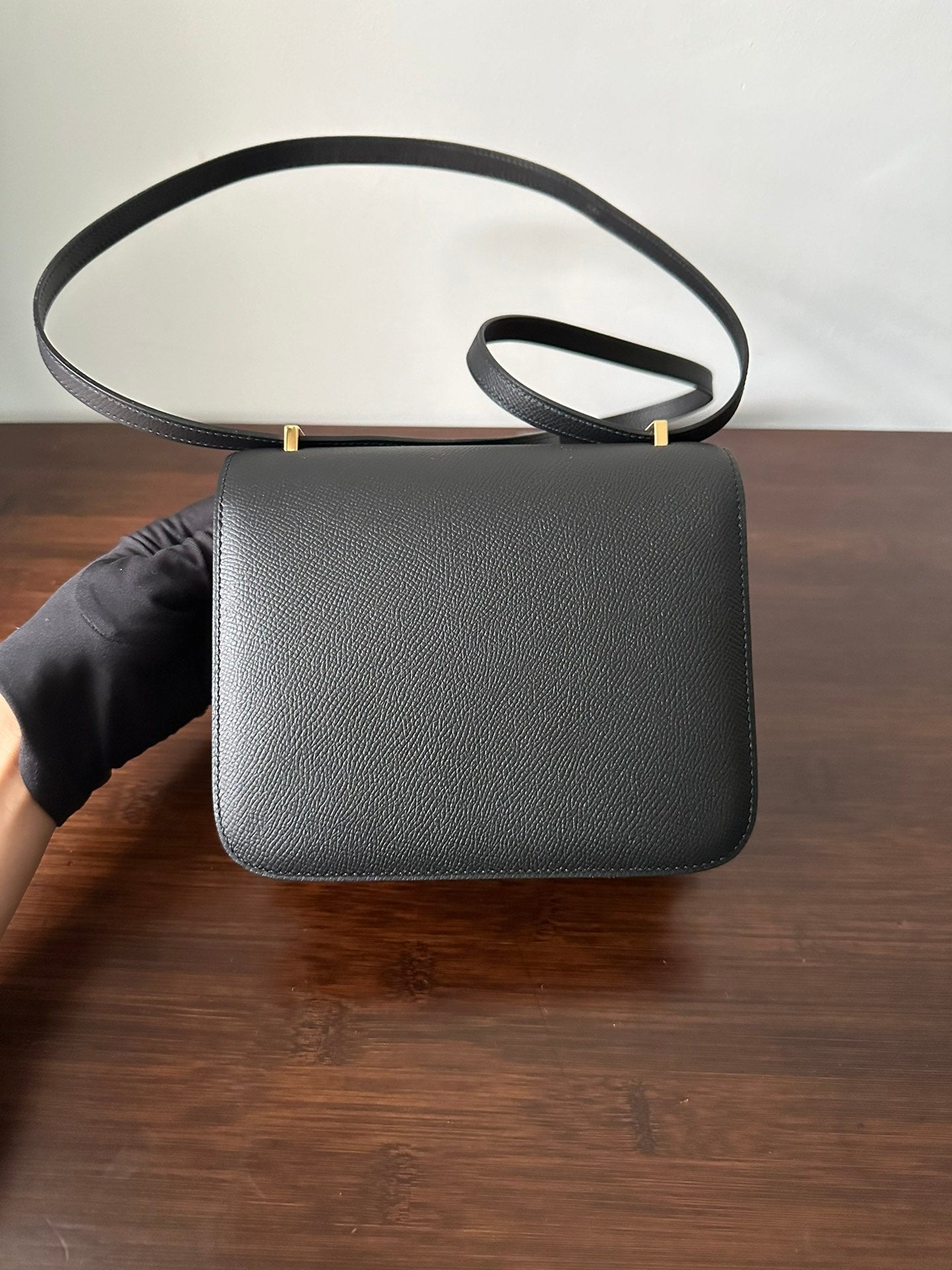 HERMES CONSTANCE 18 BLACK EPSOM GOLD HARDWARE