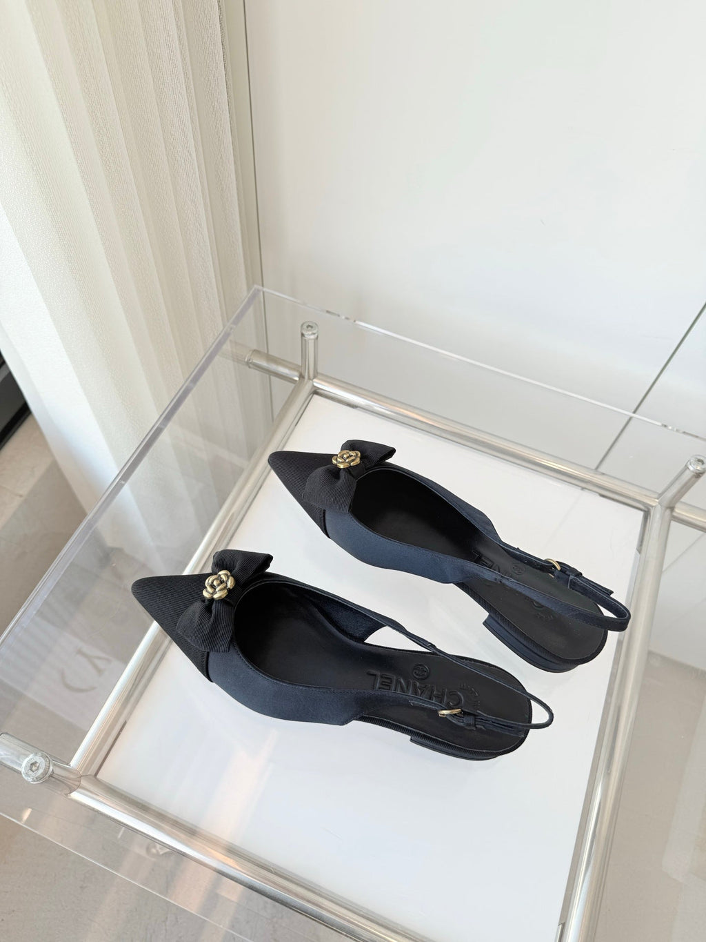 CHANEL SLINGBACKS 18 MM IN BLACK CALFSKIN MIX CANVAS