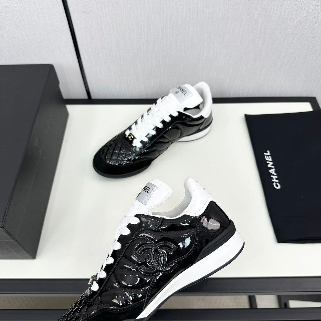 CHANEL SPORTS SHOES IN GLOSSY BLACK CALFSKIN