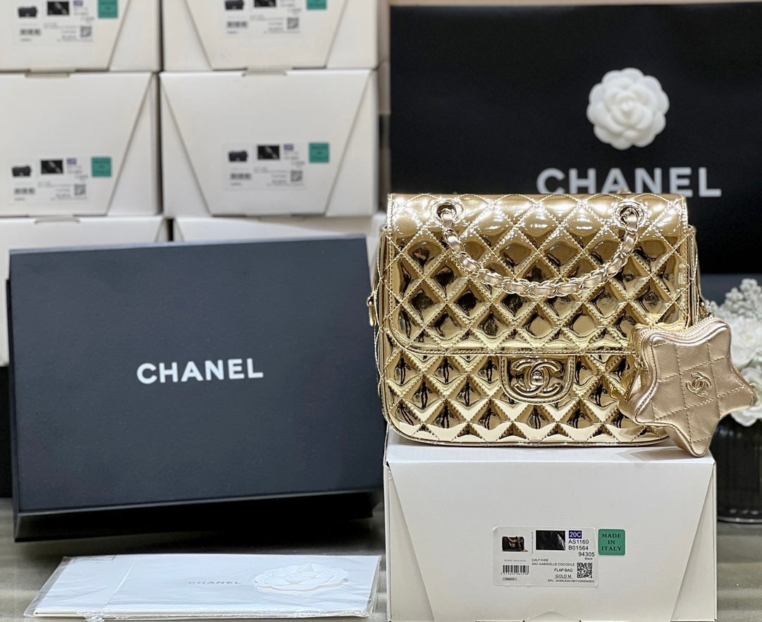 CHANEL 25S  STAR GOLD 23 IN METALLIC GOLD CALFSKIN