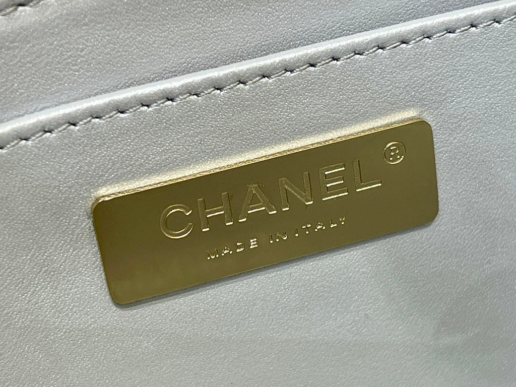 CHANEL 25S  STAR SILVER 23 IN METALLIC SILVER CALFSKIN