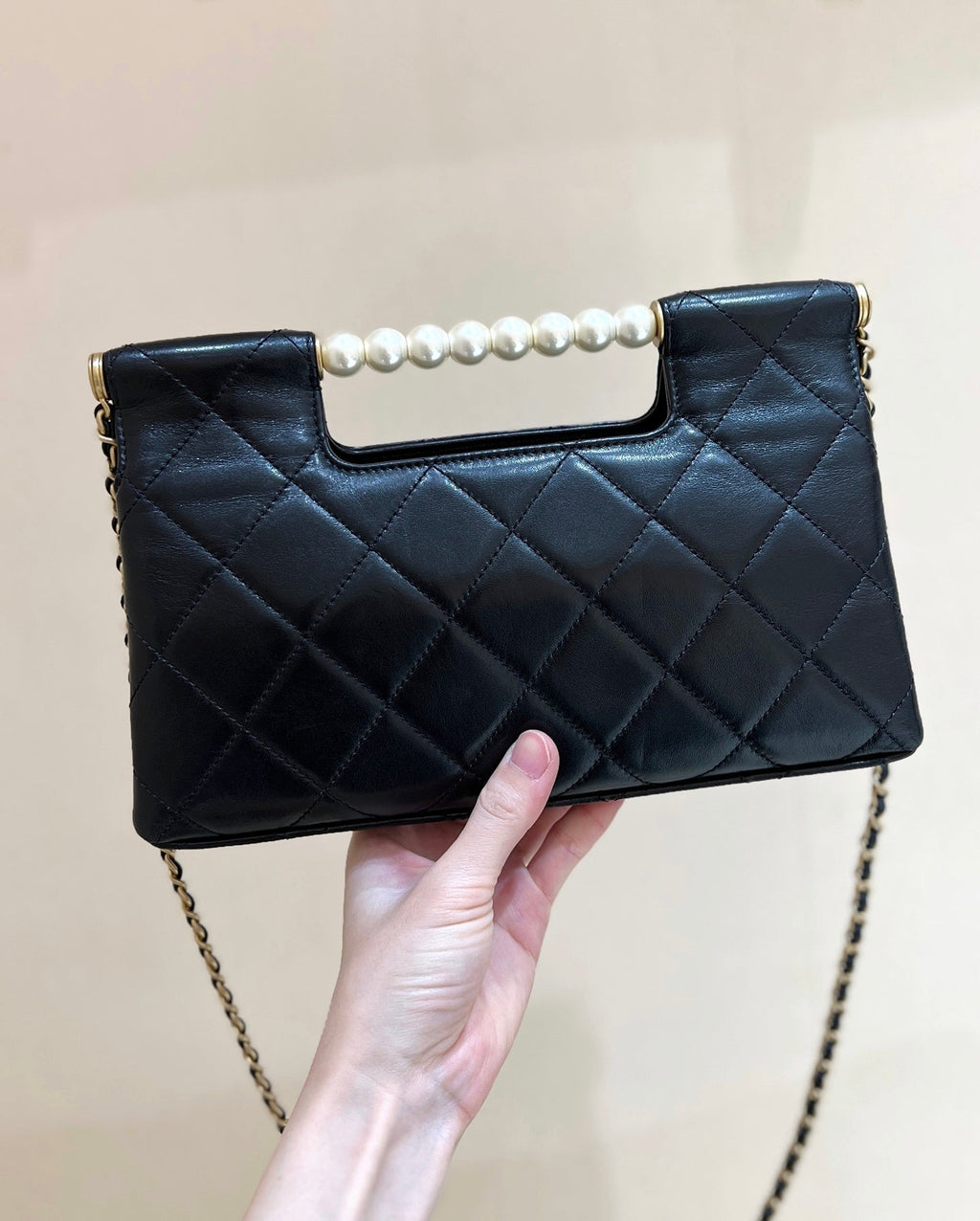 CHANEL PEARL TOP HANDLE BAG 25 IN BLACK LAMBSKIN GOLD HARDWARE