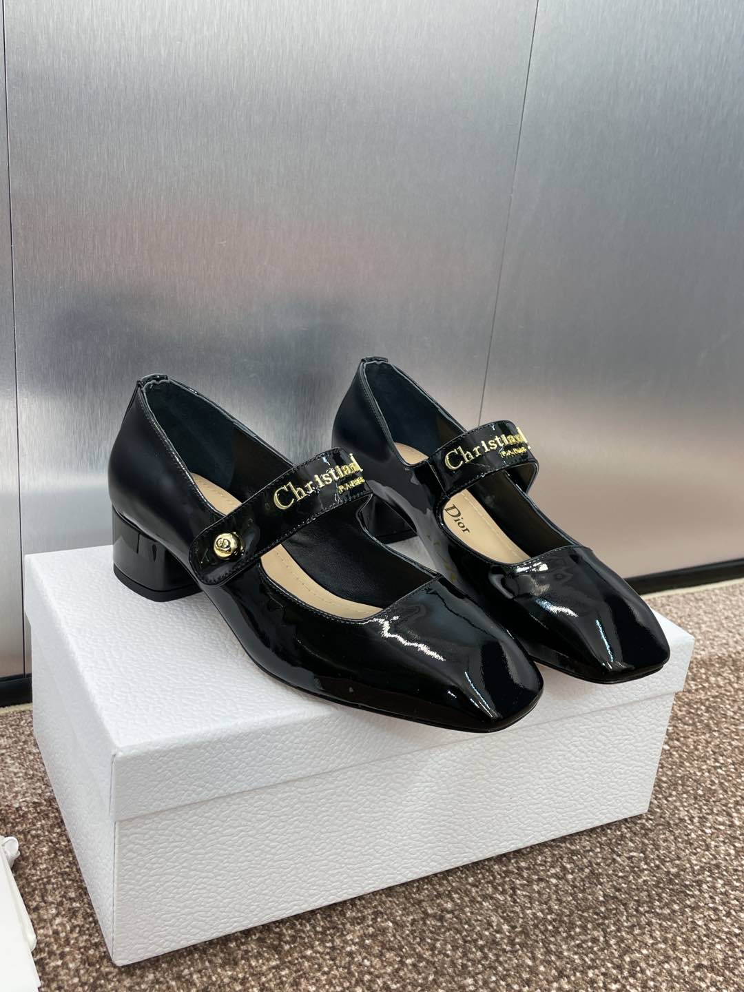 DIOR MEDIUM 35 MM HEEL PUMP IN BLACK PATENT CALFSKIN
