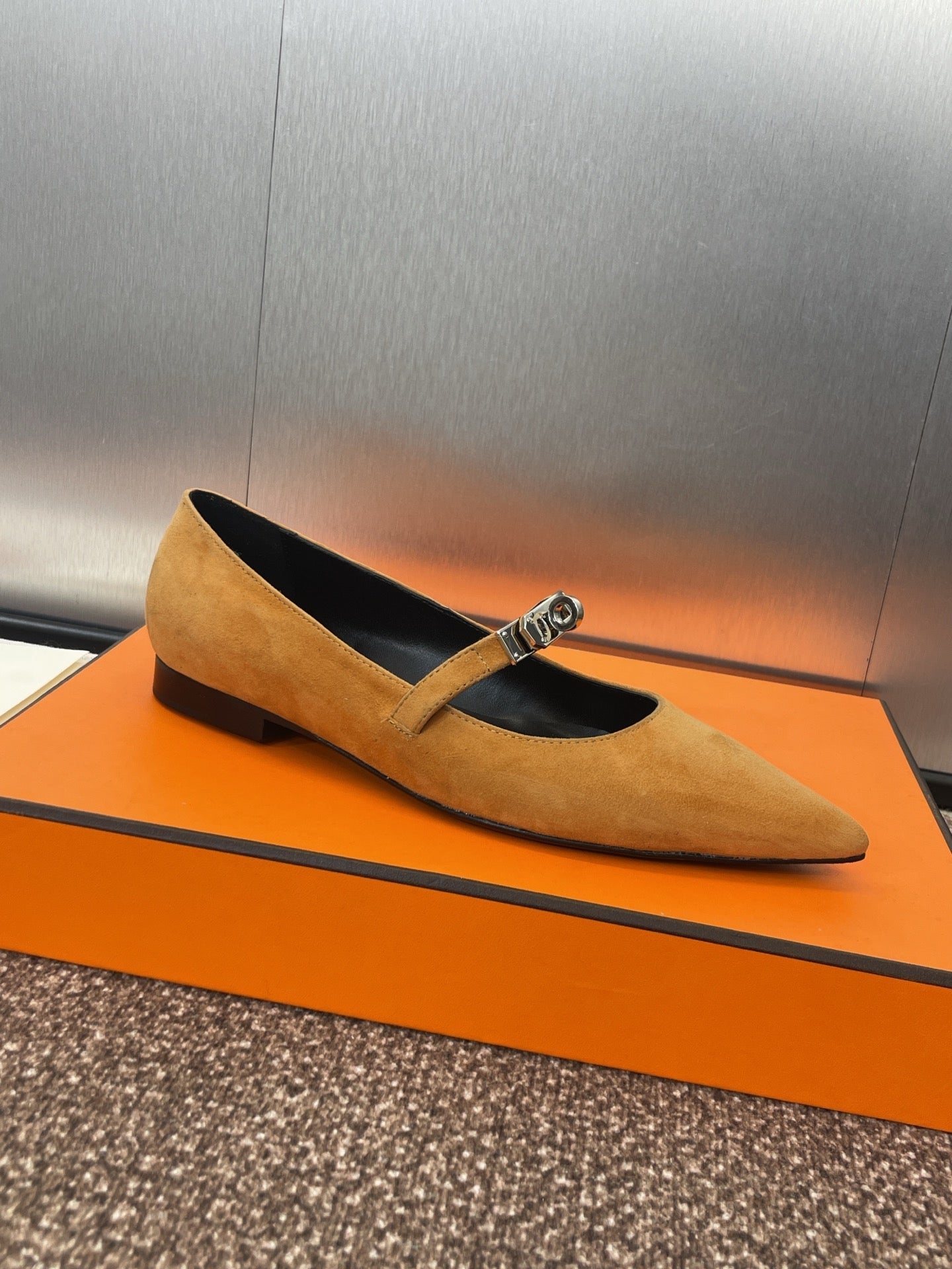 HERMES KIARA FLAT PUMP IN BRONZE BROWN SUEDE