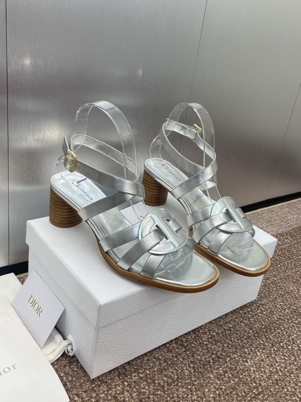 DIOR D-CLUB HIGH HEEL SLIDE 25S 55MM IN SILVER GLOSSY CALFSKIN