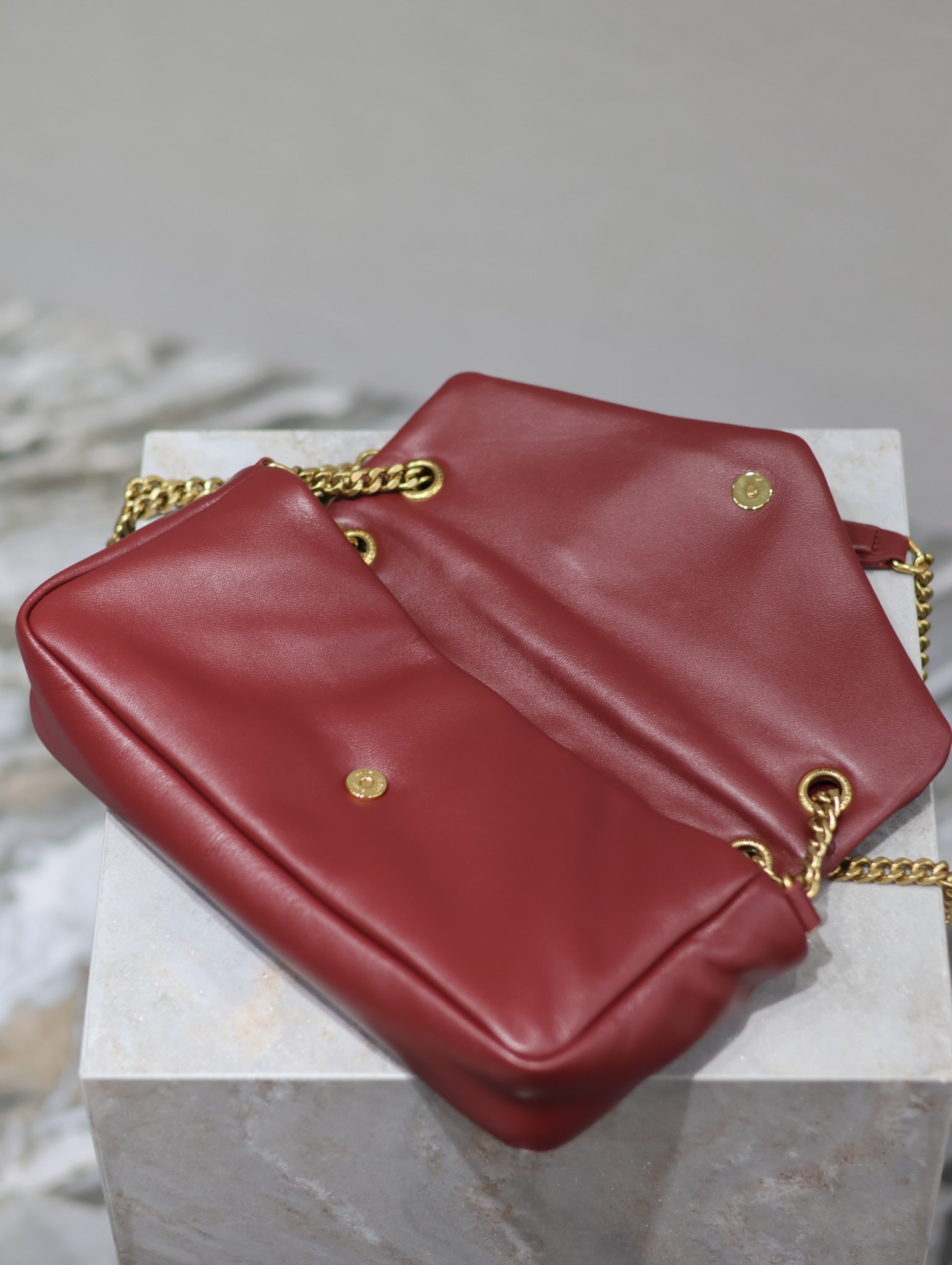 YSL 25S CALYPSO HANDBAG 26 IN BURGUNDY LAMBSKIN GOLD HARDWRE
