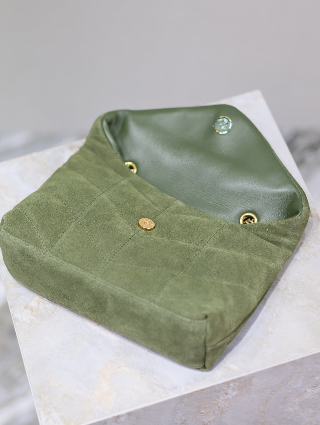 YSL 25S LOULOU PUFFER MINI 23 IN GREEN SUEDE GOLD HARDWRE