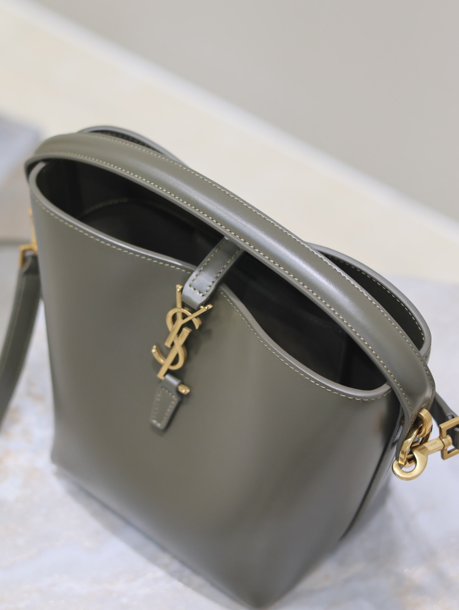 YSL 25S LE 37 MINI 20 IN DARK OLIVE CALFSKIN GOLD HARDWARE