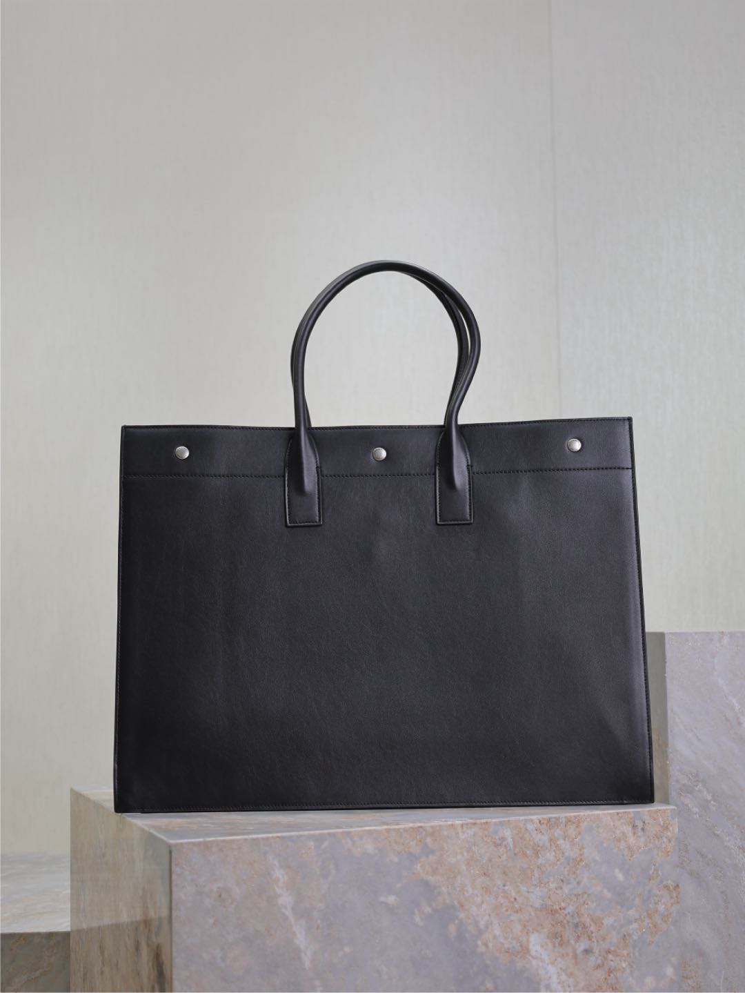 YSL 25S RIVE GAUCHE LARGE TOTE BAG 48 IN BLACK CALFSKIN