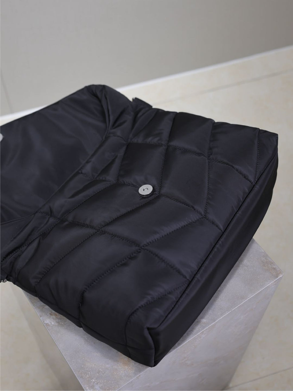 YSL 25S LOULOU PUFFER BAG 34 IN BLACK NYLON BLACK HARDWARE