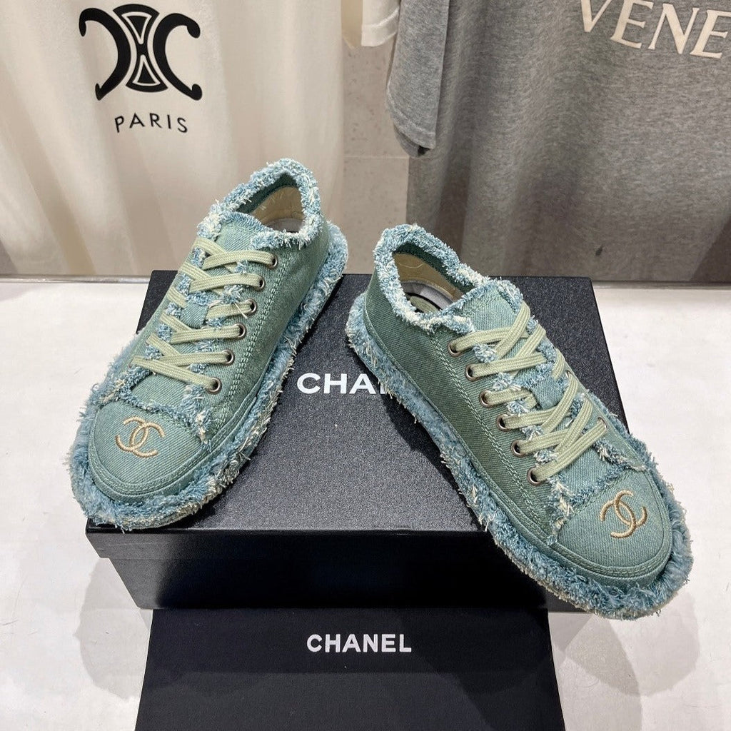 CHANEL SNEAKER ARCTIC BLUE DENIM