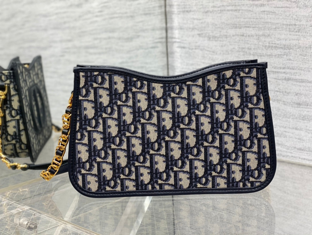 DIOR CD SIGNATURE HOBO 23.5CM BLUE OBLIQUE EMBROIDERY