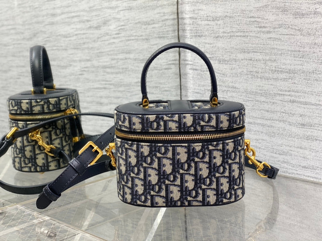 DIOR CD SIGNATURE VANITY 16CM BLUE OBLIQUE EMBROIDERY