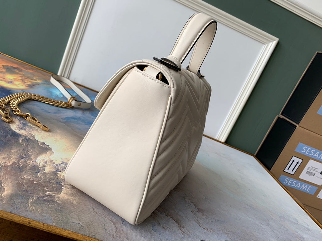 GUCCI Marmont 26.5cm White Calfskin Gold Hardware
