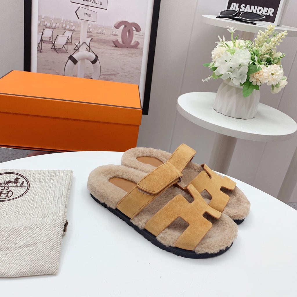 HERMES Chypre Sandal Beige shearling insole Light Brown Velvet leather lining